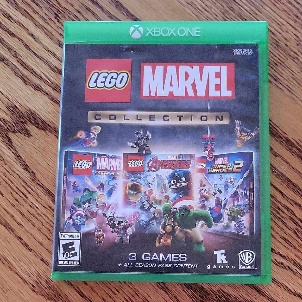 LEGO Marvel Collection Xbox One - Green Case